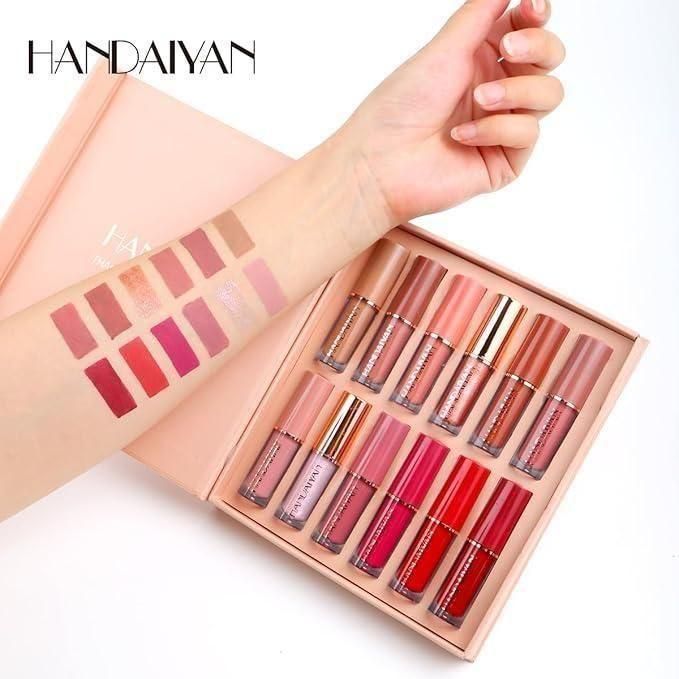 handaiyan long lasting lipstick for Indian skin swatches on arm with full set of shades in pink box